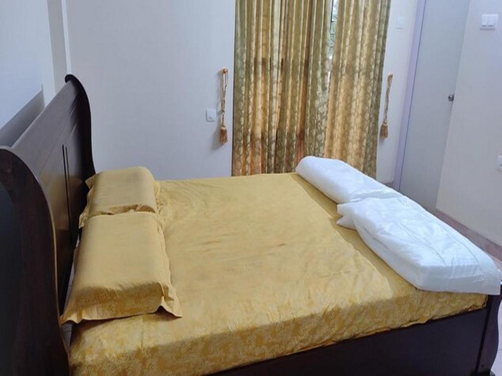 Silver Oaks Flat Sc Golf Links Road Kowdiar Thiruvananthapuram By Probity Ventures Buitenkant foto
